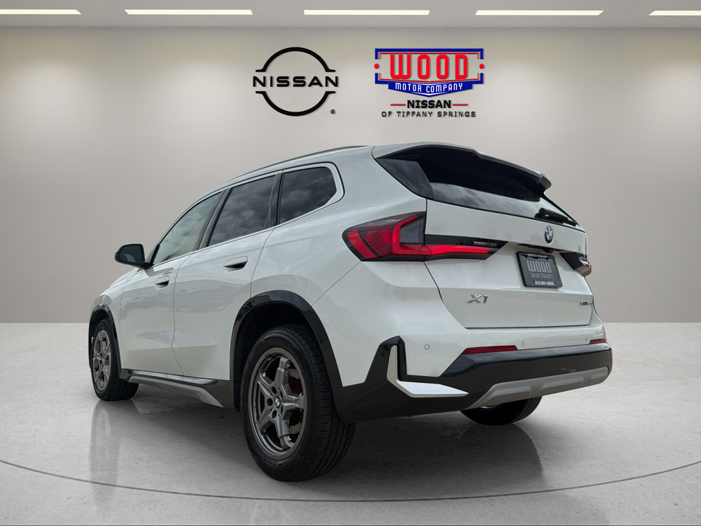 Used 2025 BMW X1 xDrive28i AWD/4WD image 4