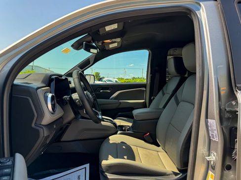 Used 2026 Chevrolet Colorado ZR2 AWD/4WD image 24