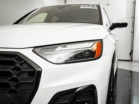 Certified 2024 Audi Q5 2.0T Premium w/ Summer of Audi Package image 15