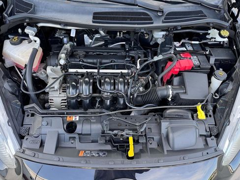 Used 2019 Ford Fiesta SE FWD image 9