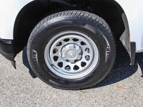 Used 2021 Chevrolet Silverado 1500 W/T w/ WT Fleet Convenience Package image 9