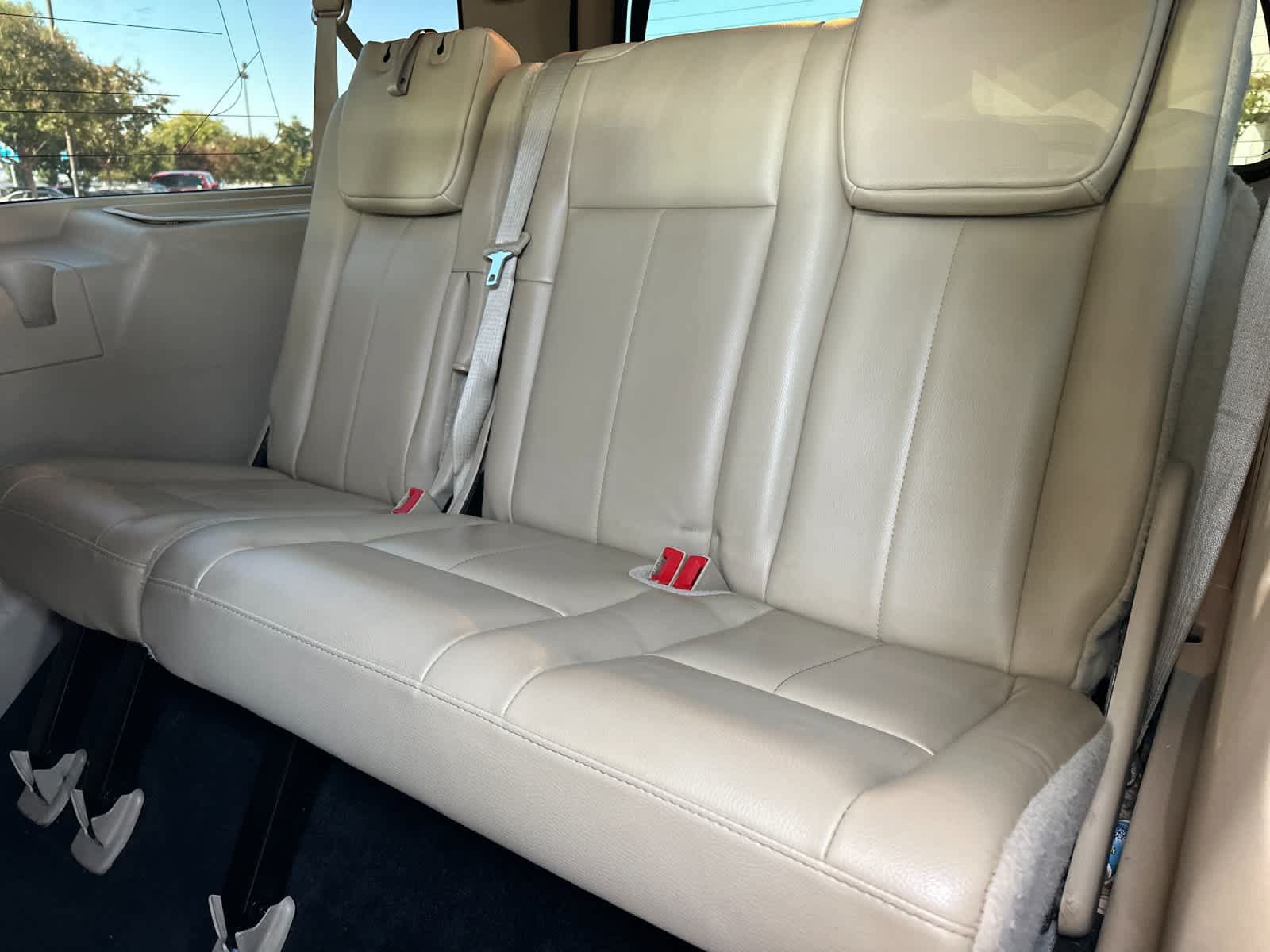 Used 2016 Ford Expedition EL Limited RWD image 16