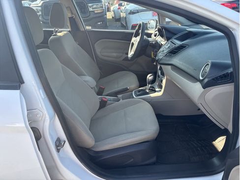 Used 2018 Ford Fiesta SE image 23
