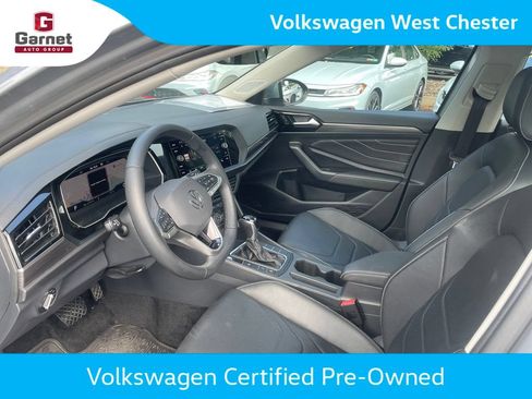 Certified 2024 Volkswagen Jetta SEL FWD image 10