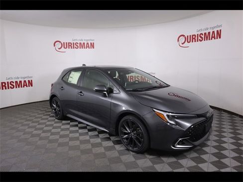 Used 2025 Toyota Corolla XSE image 13