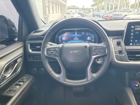 Used 2024 Chevrolet Suburban RST w/ Luxury Package AWD/4WD image 17