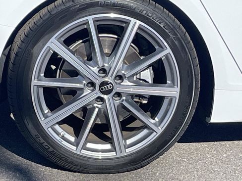 Used 2025 Audi A6 2.0T Premium w/ Convenience Plus Package image 9