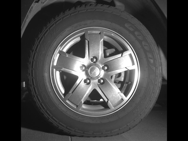 Used 2005 Jeep Grand Cherokee Limited AWD/4WD image 5