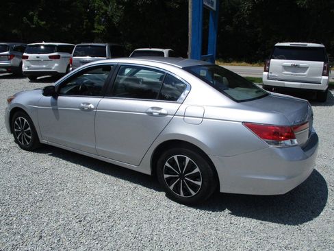 Used 2012 Honda Accord LX image 3