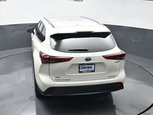 Used 2021 Toyota Highlander Limited image 54