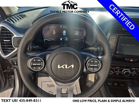Used 2023 Kia Soul LX w/ LX Technology Package image 13