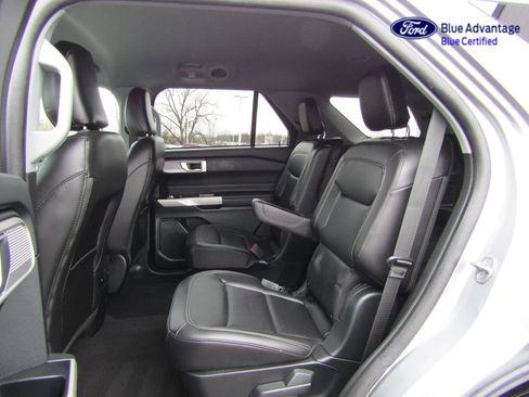 Certified 2024 Ford Explorer XLT w/ Equipment Group 202A AWD/4WD image 21