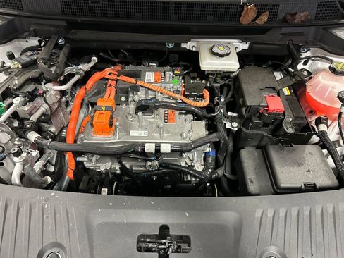 Used 2024 Chevrolet Equinox EV LT image 26