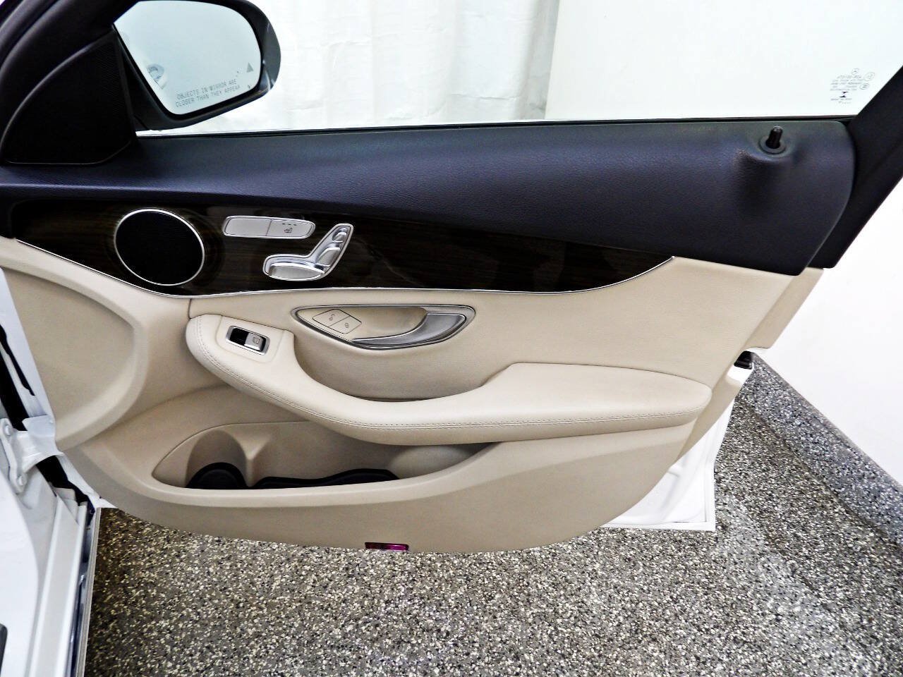 Used 2018 Mercedes-Benz C 300 Sedan image 11