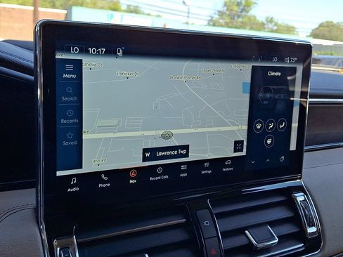 Used 2024 Lincoln Navigator L Reserve AWD/4WD image 3