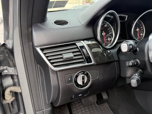 Used 2017 Mercedes-Benz GLS 450 4MATIC image 12