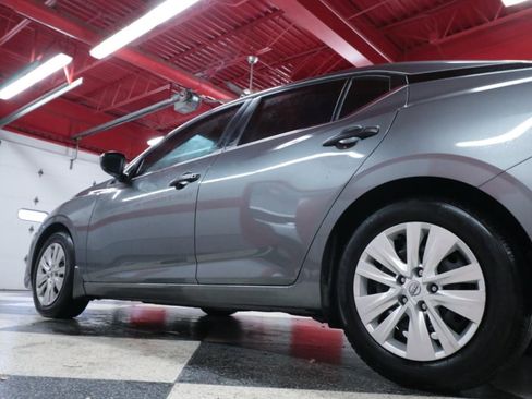 Used 2025 Nissan Sentra S FWD image 33