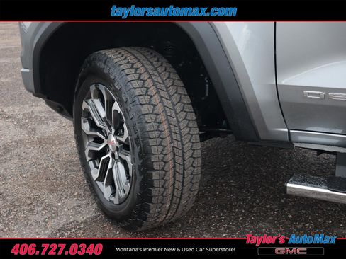 New 2026 GMC Canyon Denali image 43