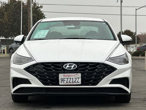 Used 2023 Hyundai Sonata SEL w/ Preferred Accessory Package image 9
