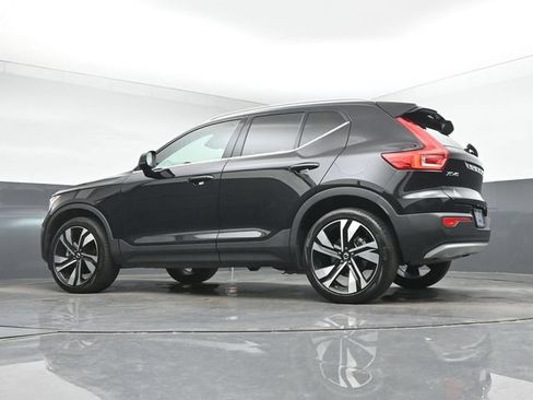 Used 2023 Volvo XC40 B5 Ultimate w/ Protection Package Premier AWD/4WD image 14