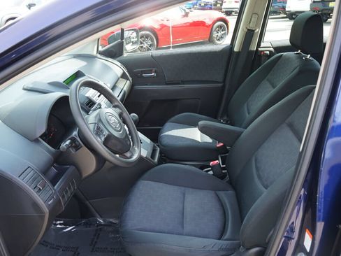 Used 2009 MAZDA MAZDA5 Sport FWD image 13