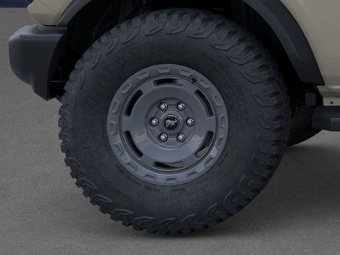 New 2025 Ford Bronco 2-Door w/ Sasquatch Package image 21