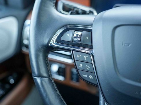 Used 2024 Lincoln Navigator Reserve image 35