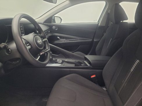 Used 2021 Hyundai Elantra SEL FWD image 17