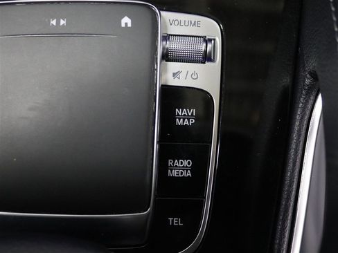 Used 2020 Mercedes-Benz GLS 450 4MATIC image 31