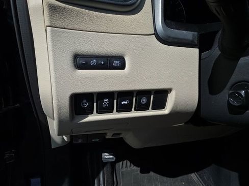 Used 2023 Nissan Murano Platinum w/ Cargo Package image 15