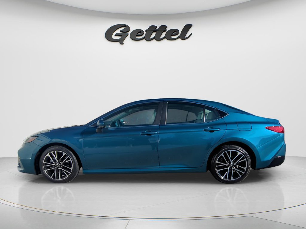 Used 2025 Toyota Camry XLE w/ Premium Plus Package FWD image 8