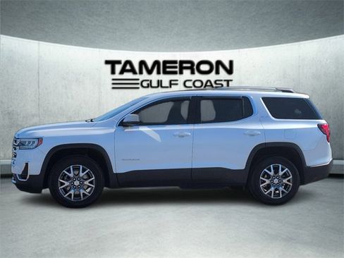 Used 2022 GMC Acadia SLT w/ Technology Package image 2