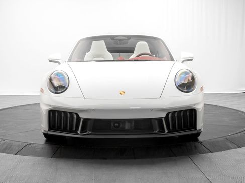 Used 2026 Porsche 911 Targa 4 GTS AWD/4WD image 2
