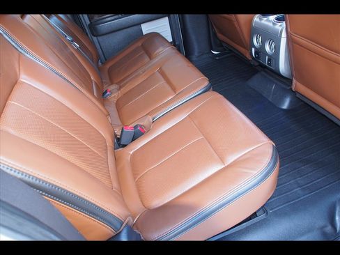 Used 2014 Ford F150 Platinum image 16