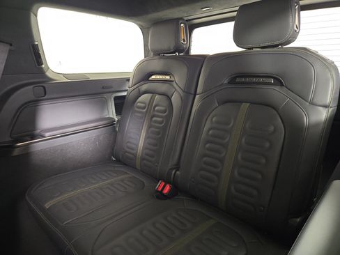 Used 2025 Rivian R1S Adventure AWD/4WD image 22