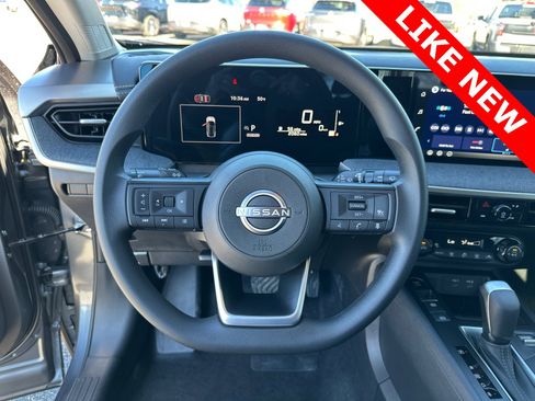Used 2026 Nissan Kicks SV image 23