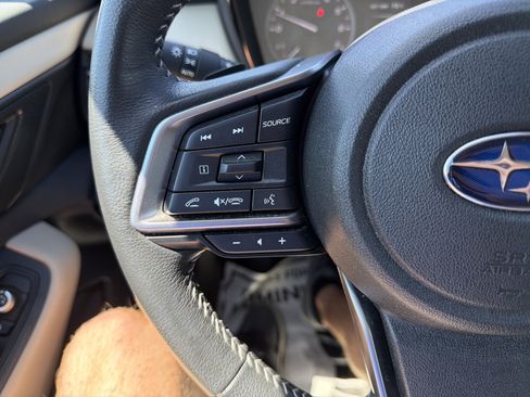Used 2024 Subaru Outback Premium AWD/4WD image 18