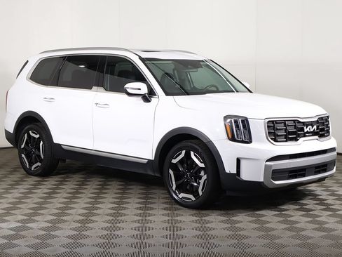 Used 2024 Kia Telluride S w/ S Sunroof Package AWD/4WD image 2