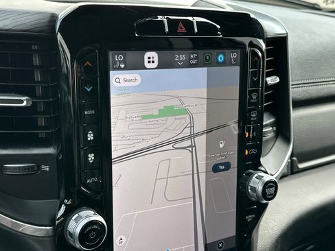 Used 2023 RAM 1500 Laramie image 27