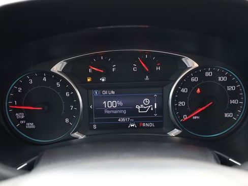 Used 2022 Chevrolet Equinox LS w/ LS Convenience Package image 17