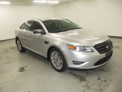Used 2010 Ford Taurus Limited