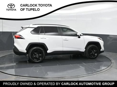 Used 2025 Toyota RAV4 XLE w/ Convenience Package FWD image 4