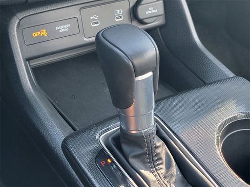 Used 2025 Honda Civic Sport image 29