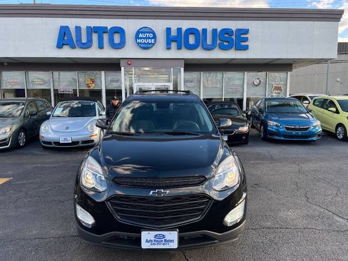 Used 2017 Chevrolet Equinox LT w/ Midnight Edition AWD/4WD image 2