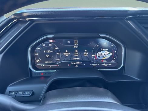 Used 2024 GMC Sierra 2500 AT4 w/ AT4 Premium Plus Package image 17