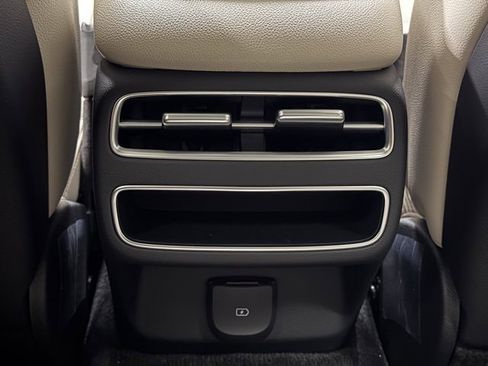 New 2026 Genesis GV70 2.5T Select image 23