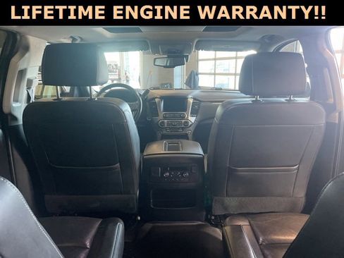 Used 2018 Chevrolet Suburban Premier image 40