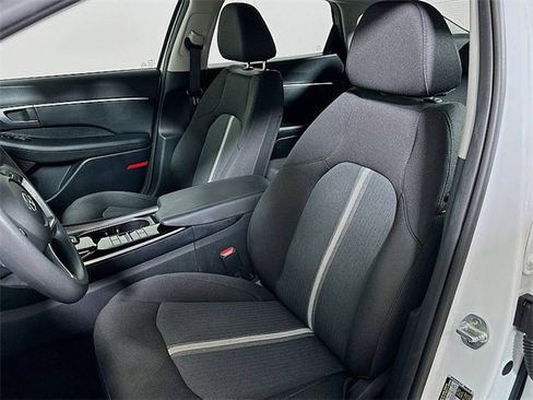 Used 2021 Hyundai Sonata SEL image 11