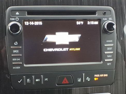 Used 2017 Chevrolet Traverse Premier image 11