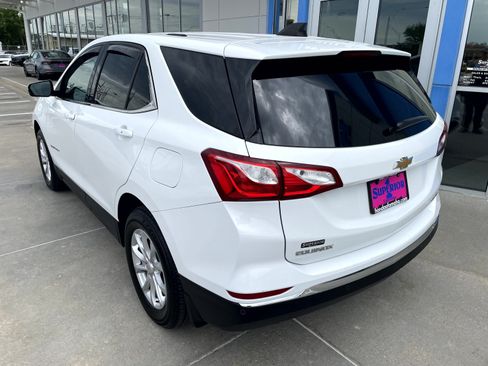 Used 2019 Chevrolet Equinox LT AWD/4WD image 2